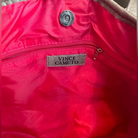 Dazzling Silver Vince Camuto Tote/Bag with Pink Interior Lining - Picture 6 of 10